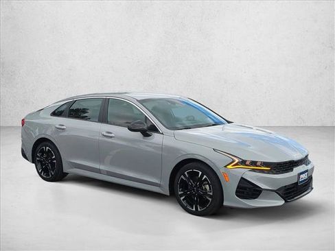 Used 2023 Kia K5 GT-Line w/ GT-Line Premium Package FWD image 3
