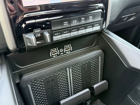 New 2025 RAM 2500 Laramie w/ Night Edition image 4