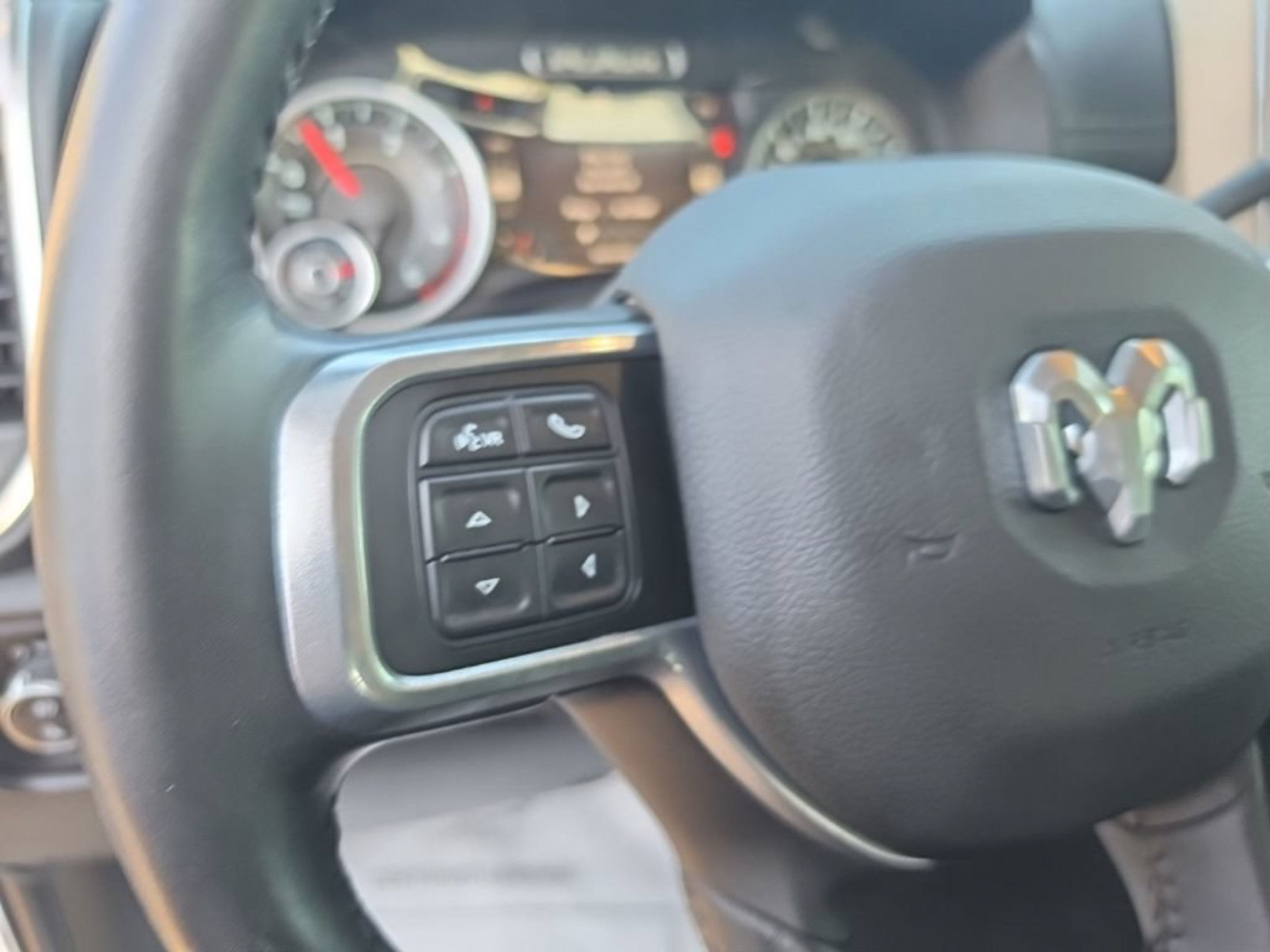 Used 2021 RAM 2500 Laramie AWD/4WD image 15