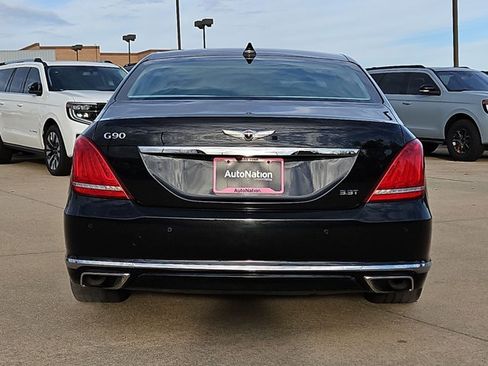 Used 2018 Genesis G90 3.3T Premium image 7