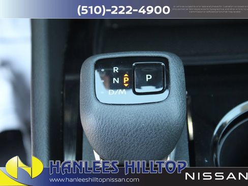 Used 2025 Nissan Rogue SV FWD image 23