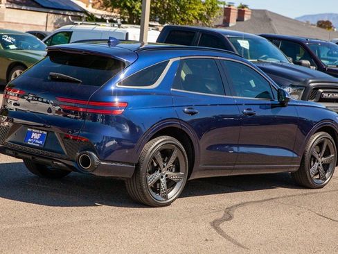 Used 2024 Genesis GV70 3.5T Sport w/ Sport Prestige Package image 5