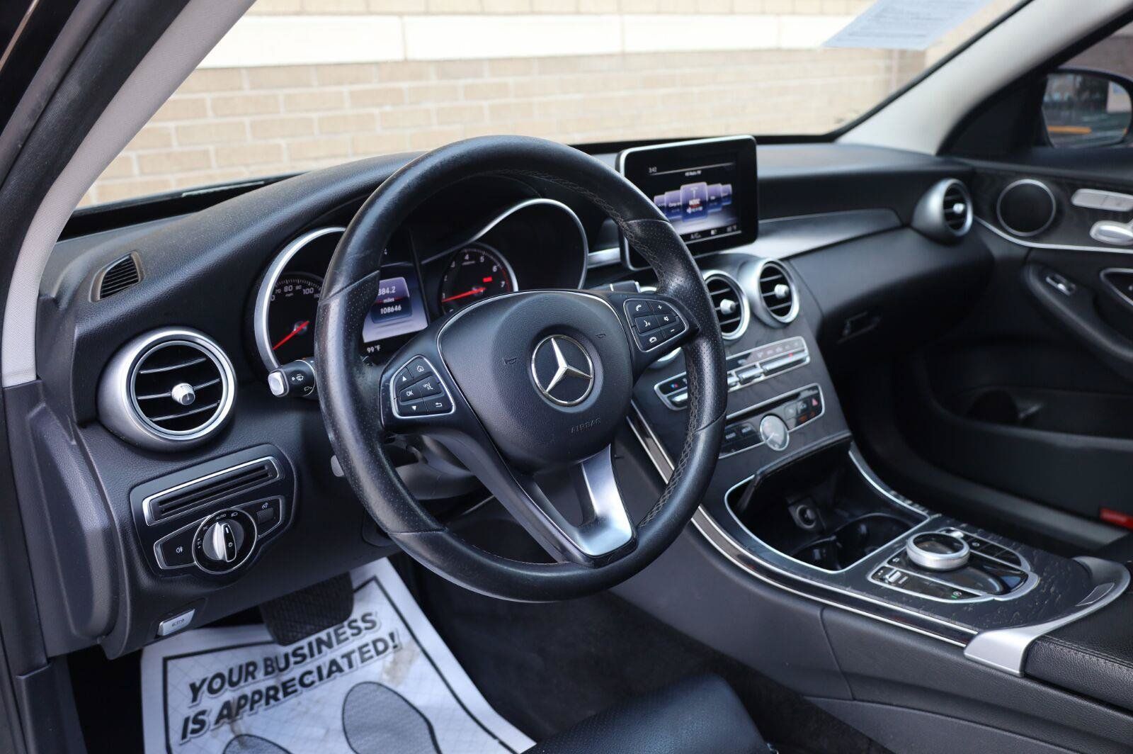 Used 2017 Mercedes-Benz C 300 4MATIC Sedan image 12