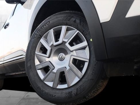 New 2026 Nissan Kicks S FWD image 3