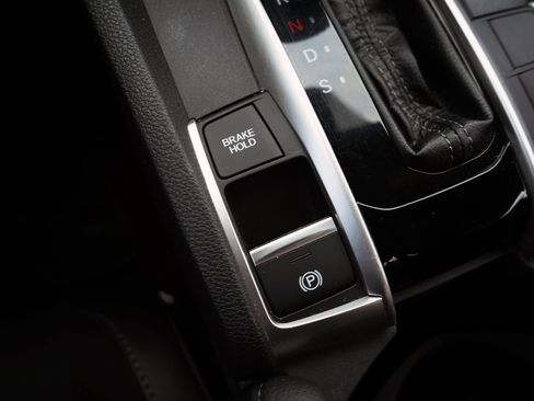 Used 2020 Honda Civic Sport image 29