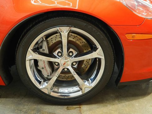 Used 2013 Chevrolet Corvette Grand Sport w/ 2LT Preferred Equipment Group RWD image 64