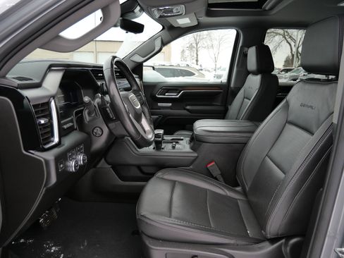 Used 2024 GMC Sierra 1500 Denali image 12