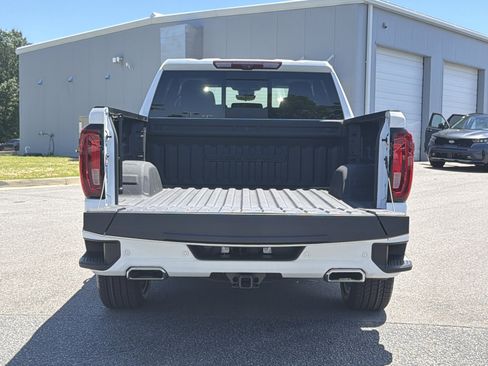 Used 2023 GMC Sierra 1500 Denali w/ Denali Reserve Package AWD/4WD image 32