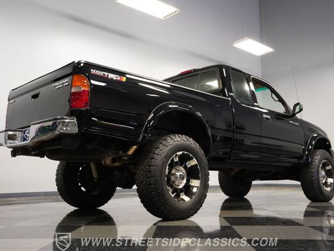 Used 1998 Toyota Tacoma 4x4 w/ SR5 Package image 27