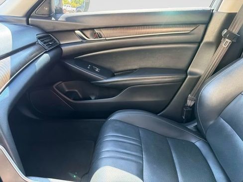 Used 2021 Honda Accord Touring image 20