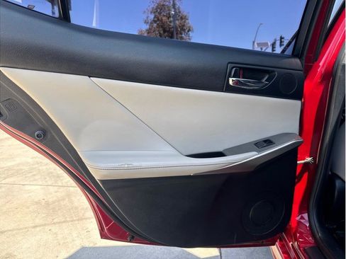 Used 2014 Lexus IS 350 w/ F Sport Package RWD image 23