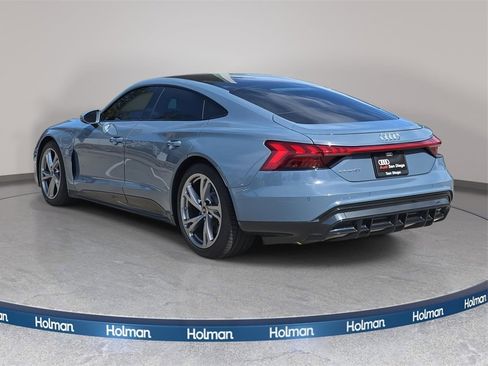 Certified 2024 Audi e-tron GT Premium Plus image 7