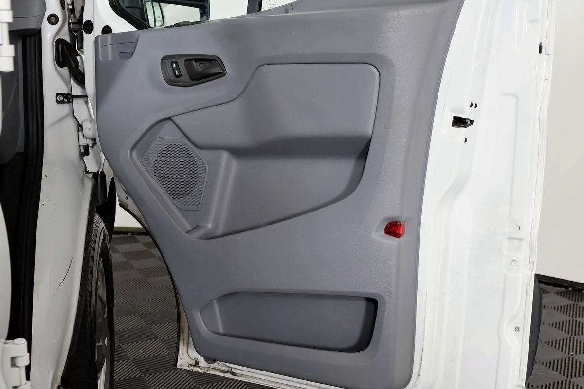 Used 2018 Ford Transit 150 XL RWD image 34