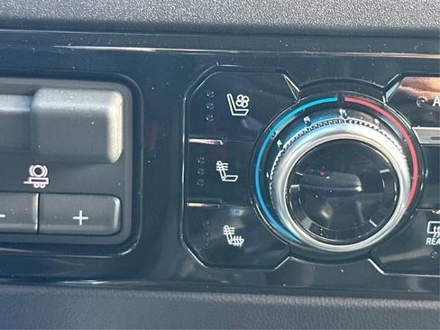 New 2026 GMC Sierra 1500 SLT w/ SLT Premium Plus Package AWD/4WD image 19