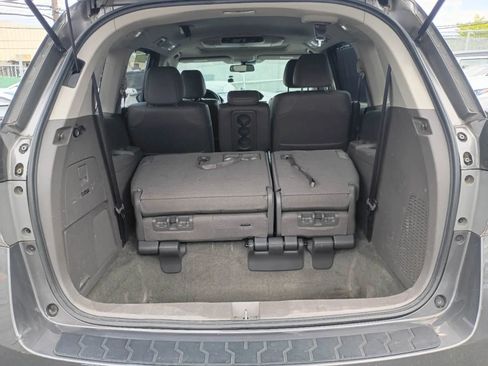 Used 2015 Honda Odyssey Touring Elite image 8