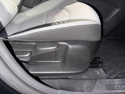 Used 2021 Chevrolet Equinox LT AWD/4WD image 31