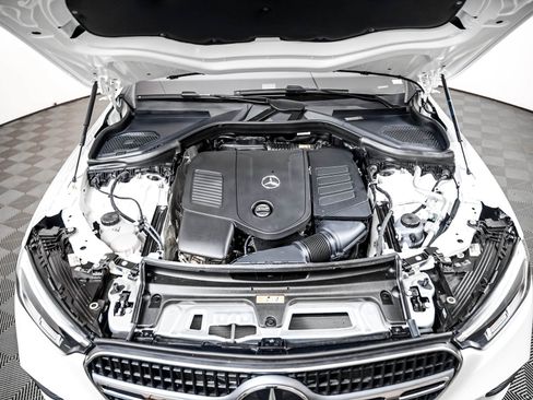 Certified 2026 Mercedes-Benz GLC 300 image 3