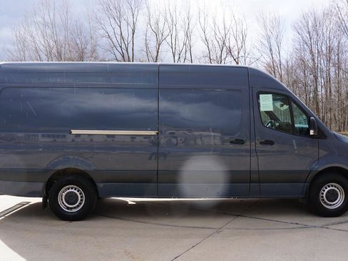 Used 2019 Mercedes-Benz Sprinter 170 image 6