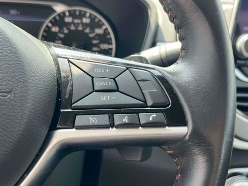 Used 2024 Nissan Altima 2.5 SR FWD image 21