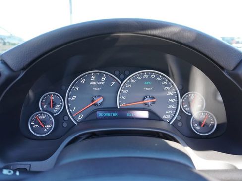 Used 2008 Chevrolet Corvette Convertible w/ Preferred Equipment Group RWD image 23