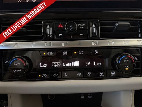 New 2026 Nissan Pathfinder SL AWD/4WD image 36