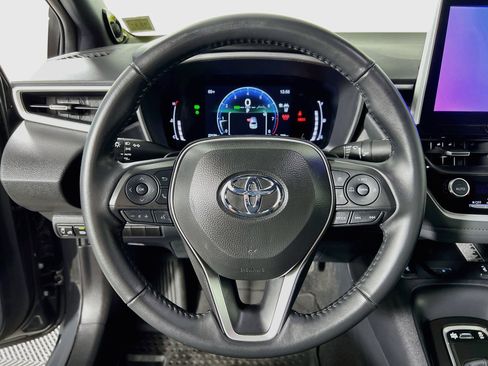 Certified 2025 Toyota Corolla XSE FWD image 13