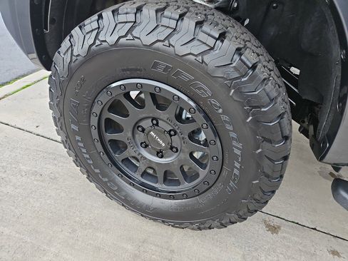 Used 2024 Ford Ranger XLT w/ FX4 Off-Road Package image 11