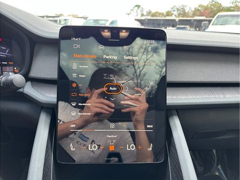 Used 2021 Polestar Polestar 2 Launch Edition Hatchback 4D image 33