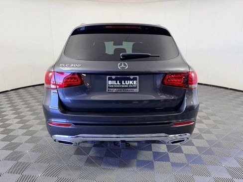 Used 2022 Mercedes-Benz GLC 300 image 8