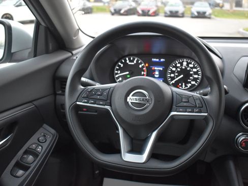 Used 2021 Nissan Sentra S image 19