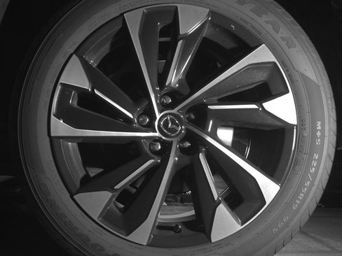 Used 2025 MAZDA CX-50 2.5 Hybrid w/ Premium Plus Pkg image 14