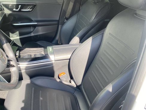Used 2023 Mercedes-Benz C 300 Sedan image 6