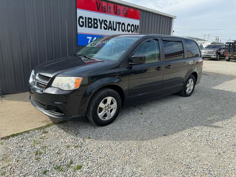 Used 2012 Dodge Grand Caravan SXT FWD image 1