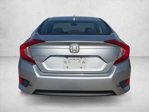 Used 2017 Honda Civic EX image 7