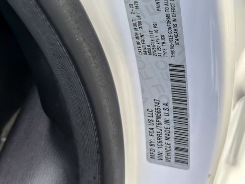 Used 2023 RAM 1500 Laramie image 27