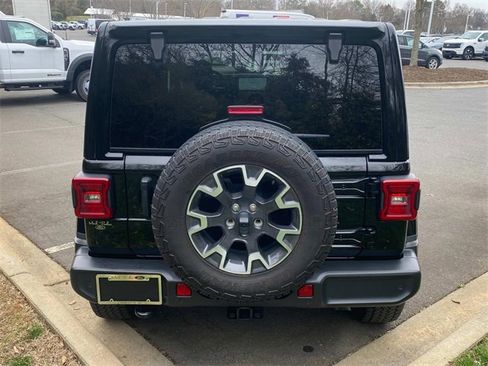 Used 2024 Jeep Wrangler Sahara w/ Technology Group image 33