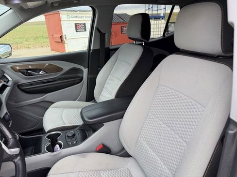 Used 2021 GMC Terrain SLE w/ Driver Convenience Package image 20