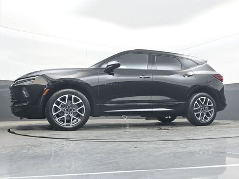 Used 2025 Chevrolet Blazer RS FWD image 28
