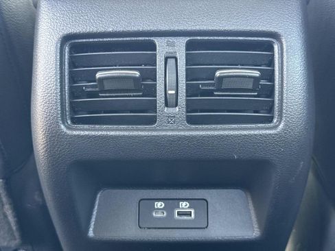 Certified 2023 Nissan Altima 2.0 SR FWD image 16