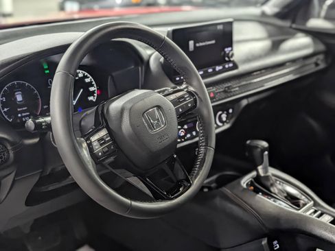 Used 2023 Honda HR-V Sport image 15