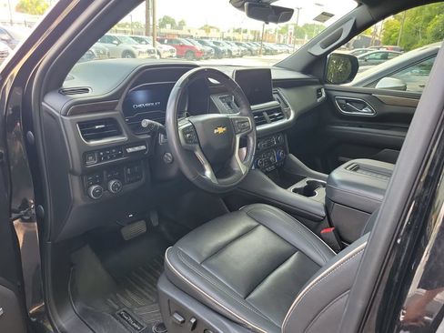 Used 2023 Chevrolet Tahoe Premier w/ Advanced Technology Package AWD/4WD image 5