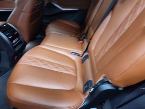 Certified 2023 BMW X7 M60i w/ Executive Package image 24