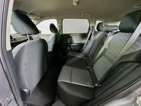 Used 2023 Nissan Rogue SV image 26