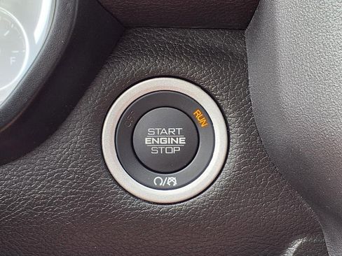 Used 2025 RAM 1500 Big Horn w/ Trailer Tow Group image 25