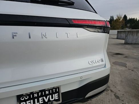 New 2026 INFINITI QX60 Luxe w/ Cargo Package image 24