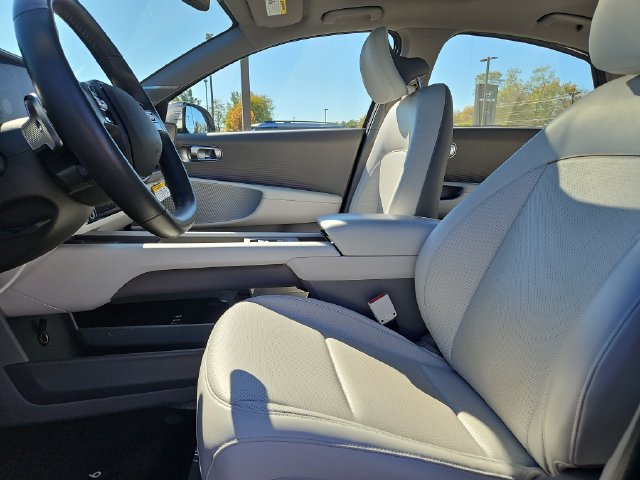 Certified 2023 Hyundai Ioniq 6 Limited w/ Cargo Package AWD/4WD image 17