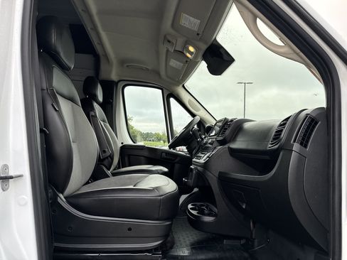 Used 2023 RAM ProMaster 2500 FWD image 26