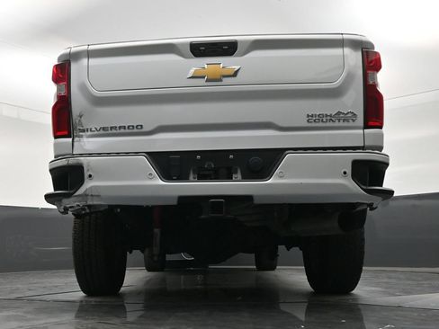 Used 2023 Chevrolet Silverado 2500 High Country w/ Z71 Off-Road Package AWD/4WD image 23