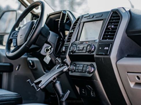 Used 2022 Ford F550 4x4 Crew Cab Super Duty w/ Power Equipment Group image 22