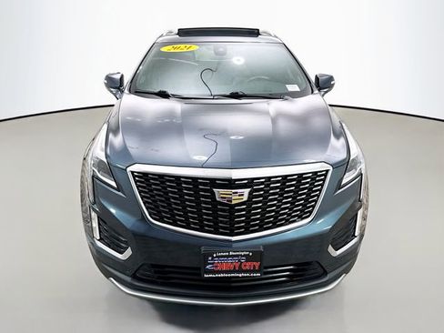 Used 2021 Cadillac XT5 Premium Luxury image 2